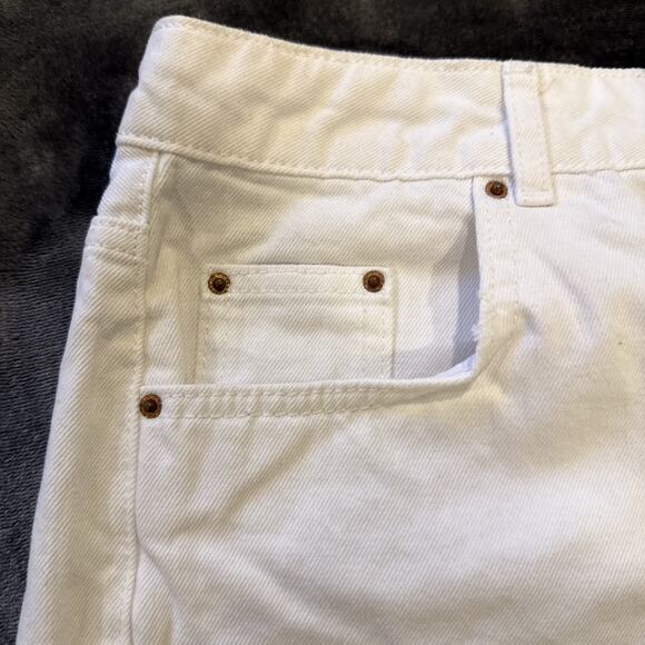 TopShop Moto-Mom Denim Shorts-Raw Hem-White-Size US 6/UK 10 - Picture 4 of 12